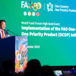 FAO and Italy unveil commemorative postal stamp marking the Organization’s 80th anniversary