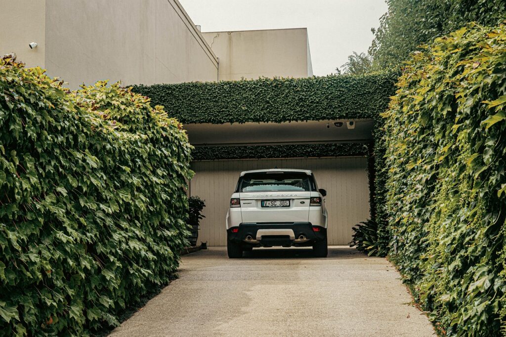 SUVs Capture Record European Market Share as Traditional Car Segments Slump